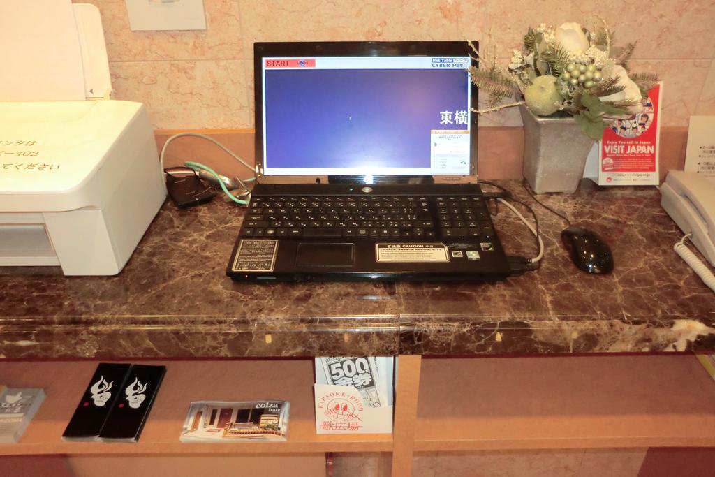 Toyoko Inn Tokyo Shinagawa-Eki Takanawa-Guchi Dış mekan fotoğraf
