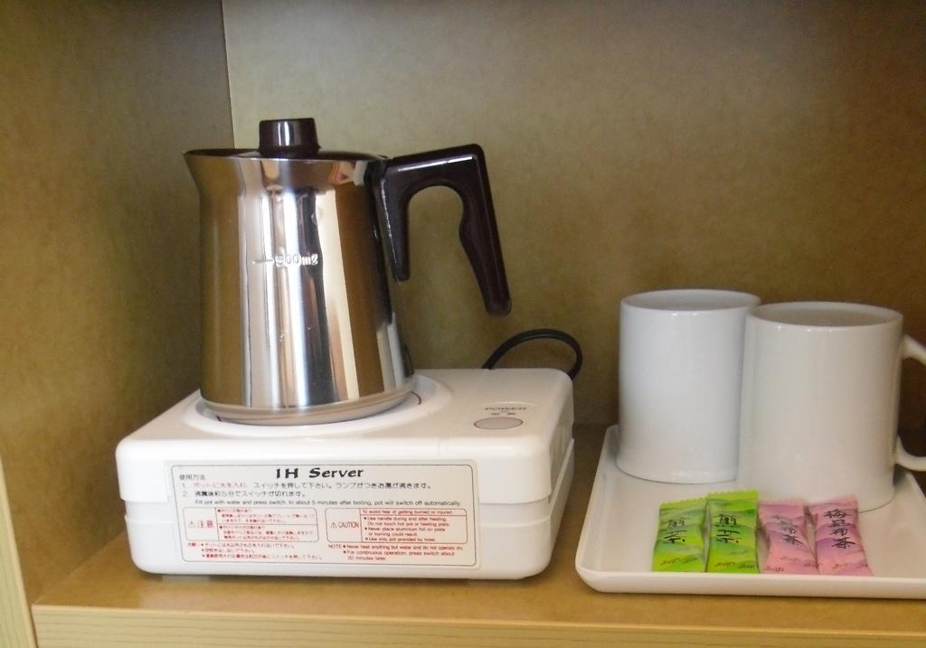 Toyoko Inn Tokyo Shinagawa-Eki Takanawa-Guchi Dış mekan fotoğraf