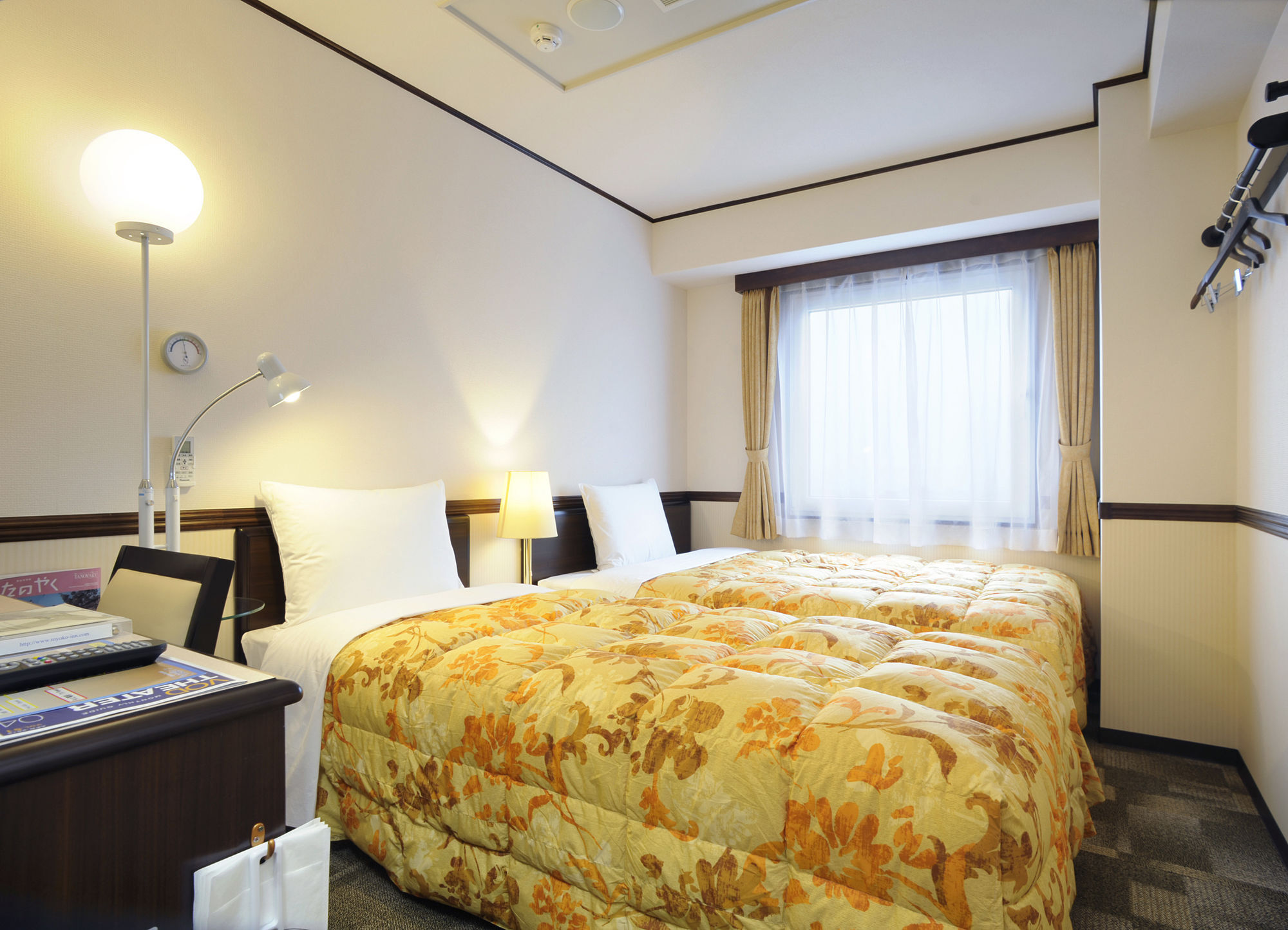 Toyoko Inn Tokyo Shinagawa-Eki Takanawa-Guchi Dış mekan fotoğraf